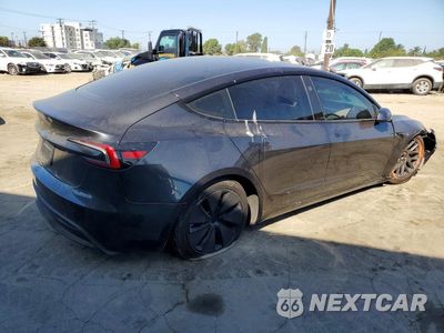 Trzecie zdjęcie samochodu z tyłu: 2025 TESLA MODEL 3 VIN:5YJ3E1EA5SF997393 - miniatura