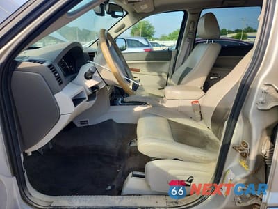 Zdjęcie 7 z 12 samochodu: 2007 JEEP GRAND CHEROKEE LIMITED VIN:1J8HR58227C552211 - miniatura