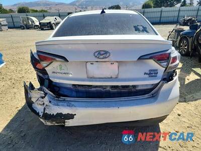 Zdjęcie 6 z 12 samochodu: 2016 HYUNDAI SONATA PLUG-IN HYBRID LIMITED VIN:KMHE54L27GA029619 - miniatura