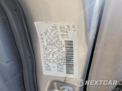 Zdjęcie 13 z 13 samochodu: 2003 TOYOTA SEQUOIA SR5 VIN:5TDBT44A33S181381 - miniatura