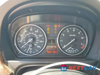 Zdjęcie 9 z 12 samochodu: 2010 BMW 328 XI SULEV VIN:WBAPK5C57AA648277 - miniatura