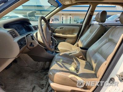Zdjęcie 7 z 12 samochodu: 2000 TOYOTA CAMRY LE VIN:JT2BG22K5Y0400994 - miniatura