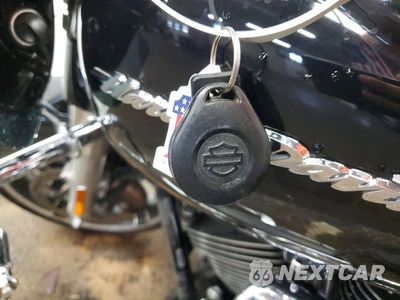 Zdjęcie 8 z 10 samochodu: 2015 HARLEY-DAVIDSON FLTRXS ROAD GLIDE SPECIAL VIN:1HD1KTM14FB662470 - miniatura