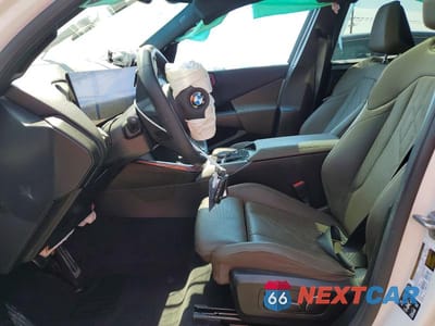 Zdjęcie 7 z 12 samochodu: 2025 BMW X3 30 XDRIVE VIN:5UX53GP07S9Z71098 - miniatura