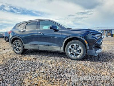 Czwarte zdjęcie samochodu z boku: 2023 CHEVROLET BLAZER 2LT VIN:3GNKBCR49PS221388 - miniatura