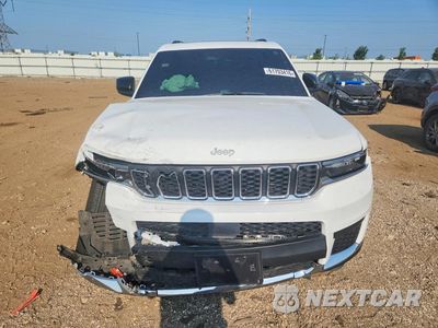Piąte zdjęcie samochodu w środku: 2025 JEEP GRAND CHEROKEE L LAREDO VIN:1C4RJKAG1S8682371 - miniatura