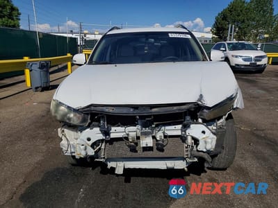 Piąte zdjęcie samochodu w środku: 2011 MITSUBISHI OUTLANDER SE VIN:JA4AS3AWXBU017879 - miniatura