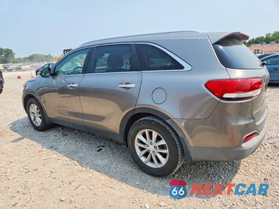 Drugie zdjęcie samochodu z przodu: 2016 KIA SORENTO LX VIN:5XYPG4A31GG101885 - miniatura