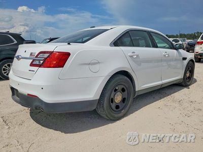 Trzecie zdjęcie samochodu z tyłu: 2017 FORD TAURUS POLICE INTERCEPTOR VIN:1FAHP2L80HG100362 - miniatura