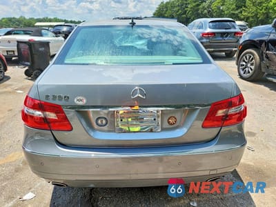 Zdjęcie 6 z 12 samochodu: 2012 MERCEDES-BENZ E 350 VIN:WDDHF5KB5CA534595 - miniatura