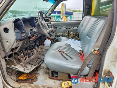 Zdjęcie 7 z 13 samochodu: 1999 GMC SIERRA DUMP TRUCK VIN:1GDKC34FXXF039004 - miniatura