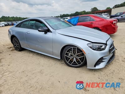 Czwarte zdjęcie samochodu z boku: 2021 MERCEDES-BENZ E 450 4MATIC VIN:W1K1J5KB9MF151750 - miniatura