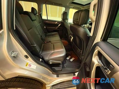 Zdjęcie 6 z 14 samochodu: 2010 LEXUS GX 460 VIN:JTJBM7FX5A5012835 - miniatura