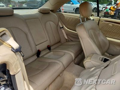 Zdjęcie 10 z 12 samochodu: 2009 MERCEDES-BENZ CLK 550 VIN:WDBTJ72H79F266291 - miniatura