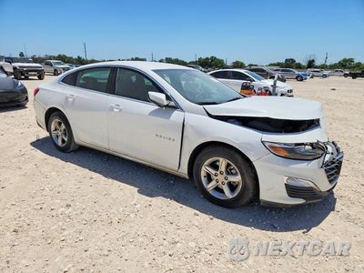Czwarte zdjęcie samochodu z boku: 2024 CHEVROLET MALIBU LS VIN:1G1ZB5ST2RF239963 - miniatura