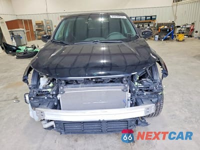 Piąte zdjęcie samochodu w środku: 2018 HONDA CR-V EX VIN:7FARW2H50JE060899 - miniatura