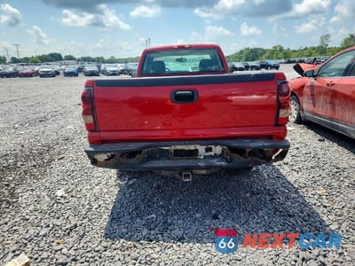 Zdjęcie 6 z 12 samochodu: 2005 CHEVROLET SILVERADO C1500 VIN:1GCEC14X05Z330198 - miniatura