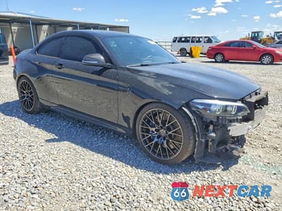 Czwarte zdjęcie samochodu z boku: 2018 BMW M2 VIN:WBS1J5C5XJVD36373 - miniatura