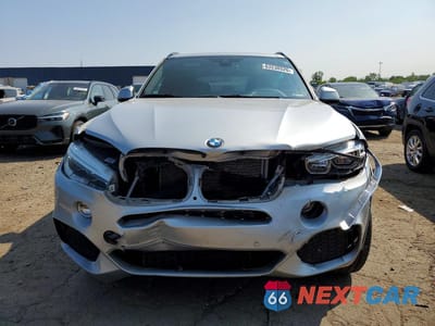 Piąte zdjęcie samochodu w środku: 2018 BMW X5 XDRIVE35I VIN:5UXKR0C57J0X99040 - miniatura