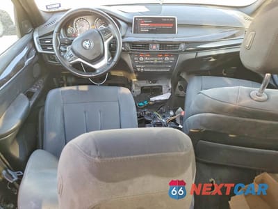 Zdjęcie 8 z 14 samochodu: 2018 BMW X5 SDRIVE35I VIN:5UXKR2C51J0X09859 - miniatura