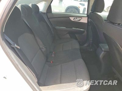 Zdjęcie 10 z 12 samochodu: 2022 KIA FORTE LXS VIN:3KPF24AD5NE456071 - miniatura