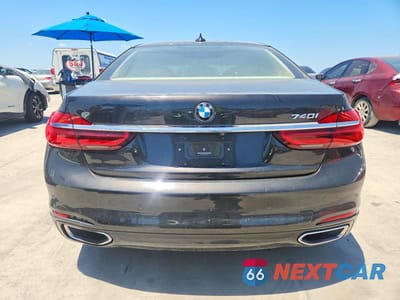 Zdjęcie 6 z 12 samochodu: 2019 BMW 740 I VIN:WBA7E2C58KB454438 - miniatura