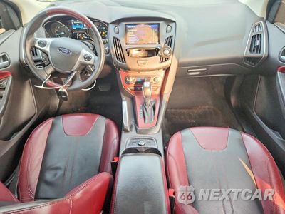 Zdjęcie 8 z 13 samochodu: 2014 FORD FOCUS TITANIUM VIN:1FADP3N27EL161028 - miniatura