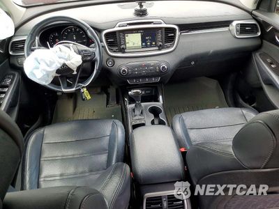 Zdjęcie 8 z 13 samochodu: 2016 KIA SORENTO EX VIN:5XYPHDA50GG140031 - miniatura