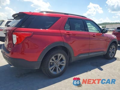 Trzecie zdjęcie samochodu z tyłu: 2022 FORD EXPLORER XLT VIN:1FMSK8DH4NGB26017 - miniatura