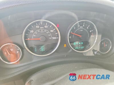 Zdjęcie 9 z 13 samochodu: 2016 JEEP WRANGLER UNLIMITED SPORT VIN:1C4BJWDG8GL263880 - miniatura