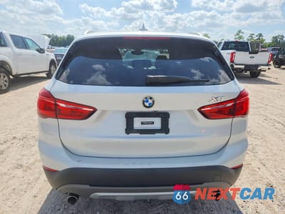 Zdjęcie 6 z 13 samochodu: 2018 BMW X1 SDRIVE28I VIN:WBXHU7C32J5H45915 - miniatura