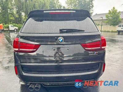Piąte zdjęcie samochodu w środku: 2016 BMW X5 M VIN:5YMKT6C52G0R79421 - miniatura