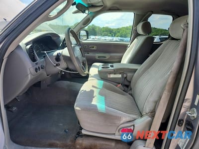 Zdjęcie 7 z 12 samochodu: 2000 TOYOTA TUNDRA SR5 VIN:5TBRT3411YS075505 - miniatura