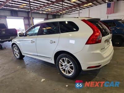 Drugie zdjęcie samochodu z przodu: 2015 VOLVO XC60 T5 PLATINUM VIN:YV440MDD2F2618422 - miniatura