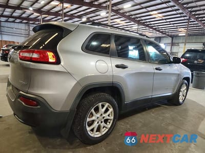 Trzecie zdjęcie samochodu z tyłu: 2015 JEEP CHEROKEE SPORT VIN:1C4PJLAB2FW761003 - miniatura