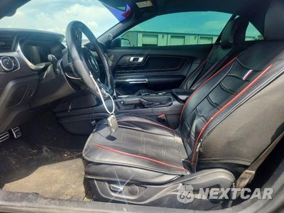 Zdjęcie 7 z 12 samochodu: 2018 FORD MUSTANG VIN:1FATP8UH7J5125076 - miniatura