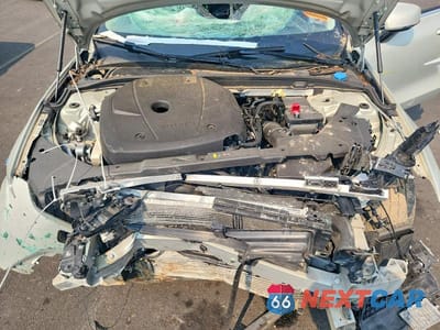 Zdjęcie 11 z 12 samochodu: 2019 VOLVO S60 T5 INSCRIPTION VIN:7JR102FL2KG016861 - miniatura