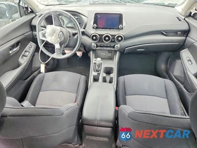 Zdjęcie 8 z 12 samochodu: 2022 NISSAN SENTRA SV VIN:3N1AB8CV3NY317243 - miniatura