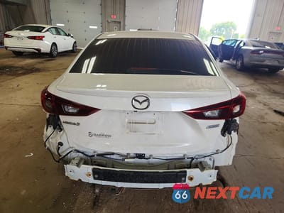 Zdjęcie 6 z 12 samochodu: 2018 MAZDA 3 TOURING VIN:3MZBN1V33JM233482 - miniatura