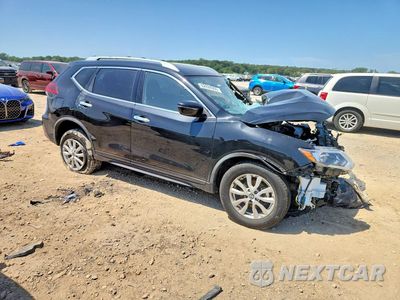 Czwarte zdjęcie samochodu z boku: 2020 NISSAN ROGUE SV VIN:JN8AT2MV7LW131638 - miniatura