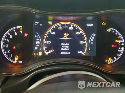 Zdjęcie 9 z 12 samochodu: 2020 JEEP GRAND CHEROKEE LIMITED VIN:1C4RJFBGXLC239138 - miniatura