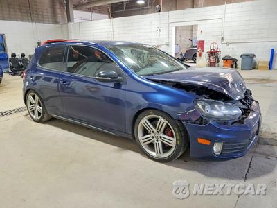 Czwarte zdjęcie samochodu z boku: 2011 VOLKSWAGEN GTI VIN:WVWEV7AJ1BW314084 - miniatura