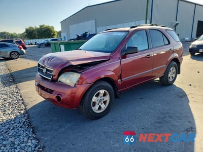 2005 KIA SORENTO LX KNDJD733055445307 - główne zdjęcie licytacji z USA - miniatura