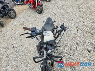 Piąte zdjęcie samochodu w środku: 2019 HARLEY-DAVIDSON XL1200 NS VIN:1HD1LP315KC406509 - miniatura