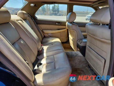 Zdjęcie 10 z 12 samochodu: 1990 LEXUS LS 400 VIN:JT8UF11E4L0035501 - miniatura