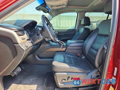 Zdjęcie 7 z 13 samochodu: 2020 GMC YUKON XL DENALI VIN:1GKS1HKJ5LR240658 - miniatura