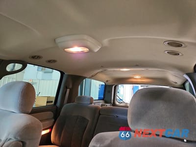 Zdjęcie 10 z 13 samochodu: 2002 CHEVROLET SUBURBAN C2500 VIN:3GNGC26G52G253083 - miniatura