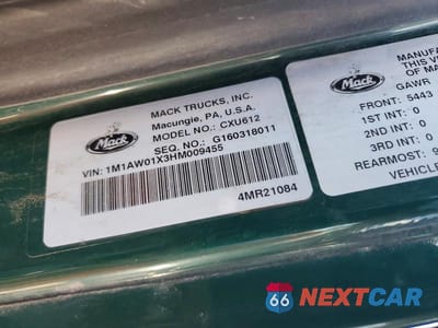 Zdjęcie 11 z 13 samochodu: 2017 MACK CXU612 SEMI TRUCK VIN:1M1AW01X3HM009455 - miniatura