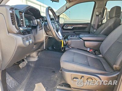 Zdjęcie 7 z 12 samochodu: 2023 GMC SIERRA K1500 SLE VIN:3GTUUBED8PG272590 - miniatura