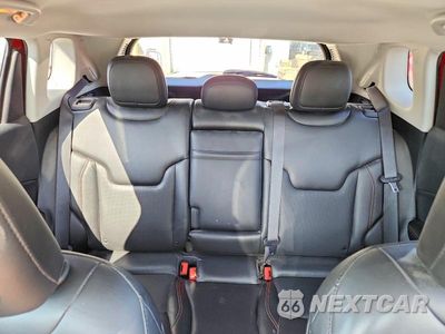 Zdjęcie 10 z 13 samochodu: 2019 JEEP COMPASS LIMITED VIN:3C4NJDCB2KT627702 - miniatura